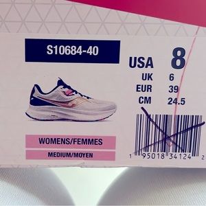 Women’s Saucony athletic shoes, size 8